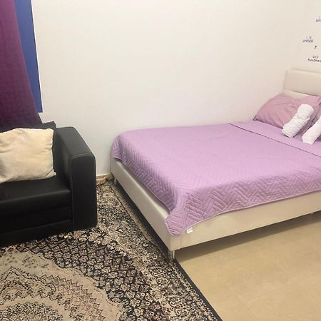 The Purple Place Apartamento Abu Dhabi Exterior foto