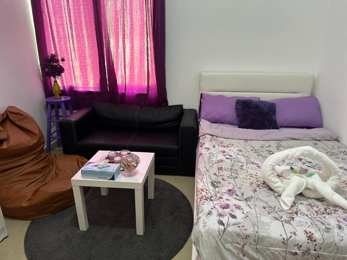 The Purple Place Apartamento Abu Dhabi Exterior foto