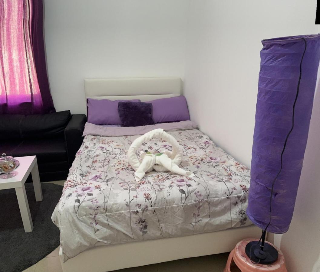 The Purple Place Apartamento Abu Dhabi Exterior foto