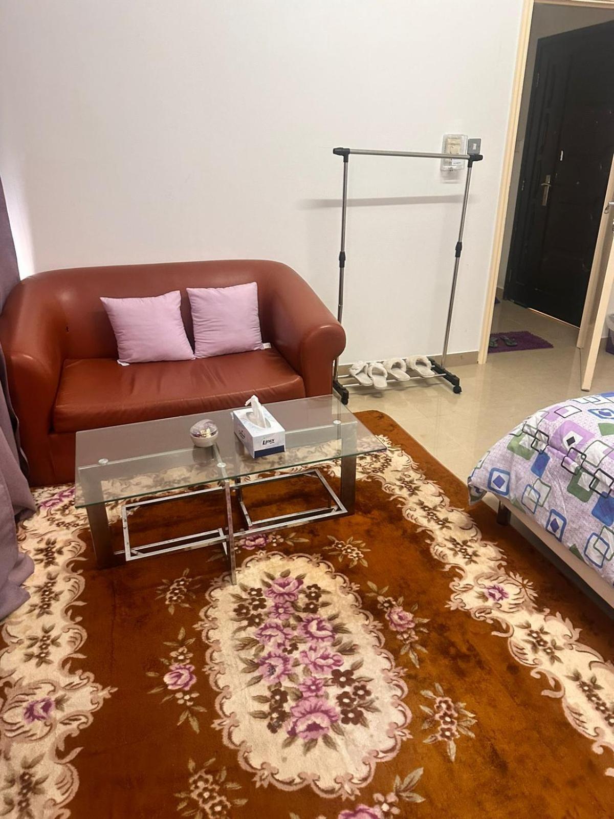 The Purple Place Apartamento Abu Dhabi Exterior foto
